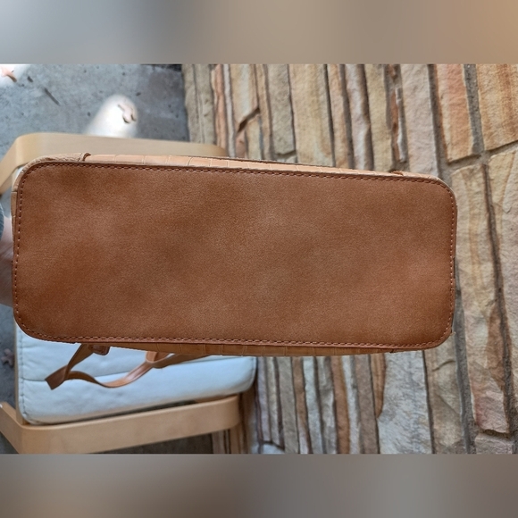 Vintage MC Marc Chantal Tan Embossed Leather Bag Purse Silver Western Details - Picture 10 of 10